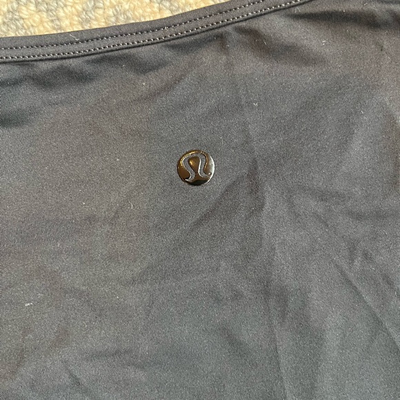 Lululemon Black Plank Tank with mesh V - Picture 4 of 5